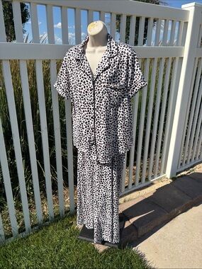 Kate Spade Pajama Set Size XL NWOT, Super Soft